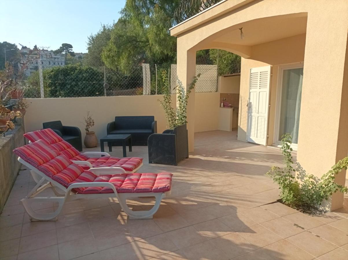Tres Bel Appartement Entier Proche De La Mer 2 Chambres 1 Salon Vallauris Dış mekan fotoğraf