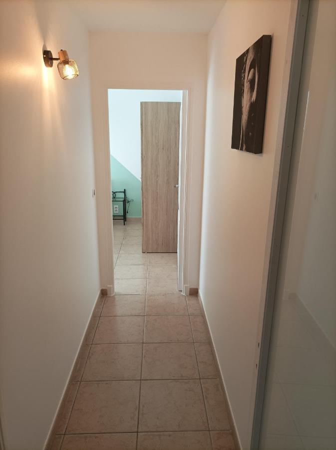 Tres Bel Appartement Entier Proche De La Mer 2 Chambres 1 Salon Vallauris Dış mekan fotoğraf